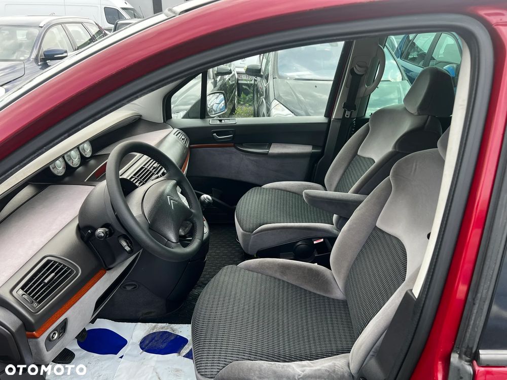 Citroën C8 - 14