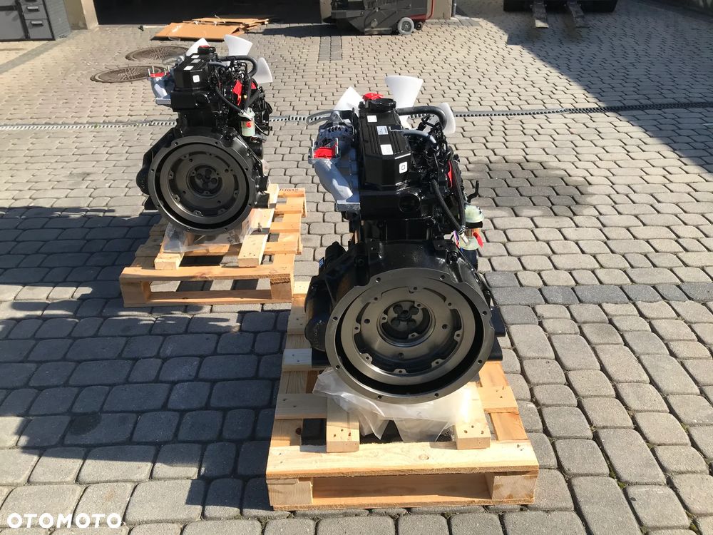 SILNIK Mitsubishi S4L2 MVS4L2-61SDL MVS4L2 61SDL 16999NETTO - 6