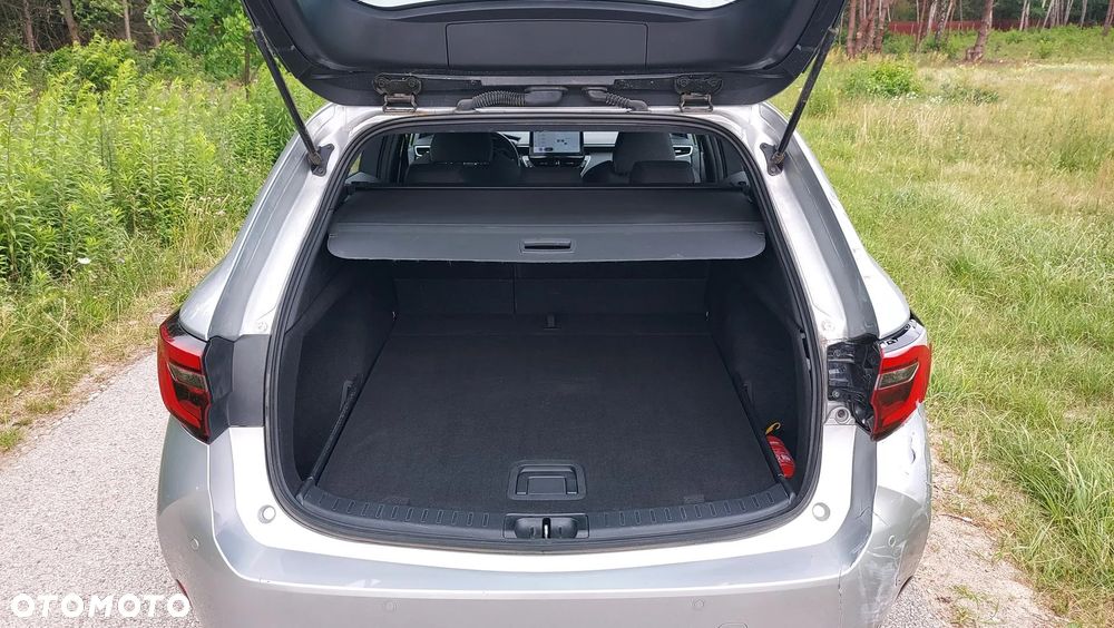 Toyota Corolla 1.8 Hybrid Comfort - 5