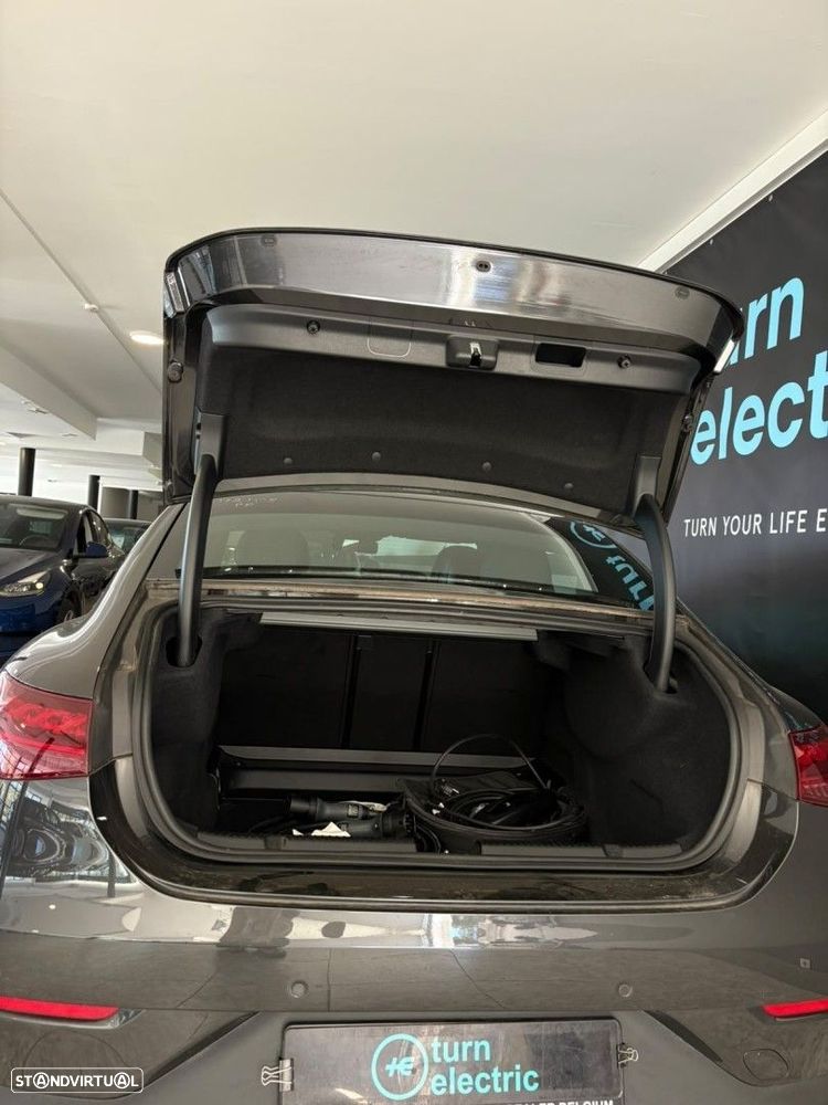 Mercedes-Benz EQE 300 Edition Electric Art - 16