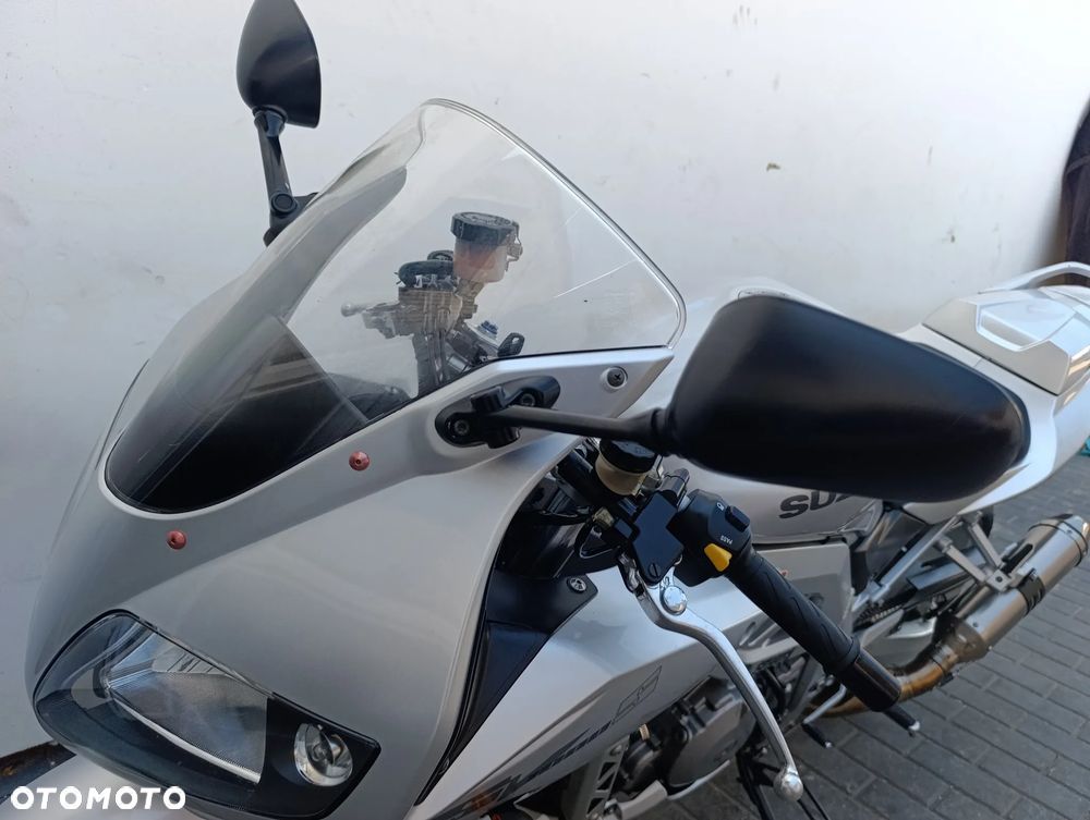 Suzuki SV - 11