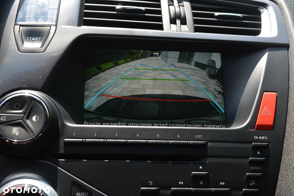 Citroën DS5 e-HDi 115 EGS6 Chic - 9