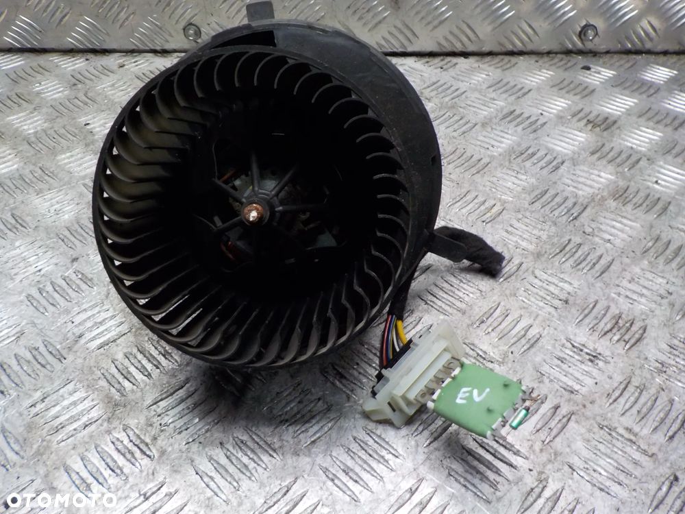 VOLKSWAGEN PASSAT B6 DMUCHAWA REZYSTOR - 3