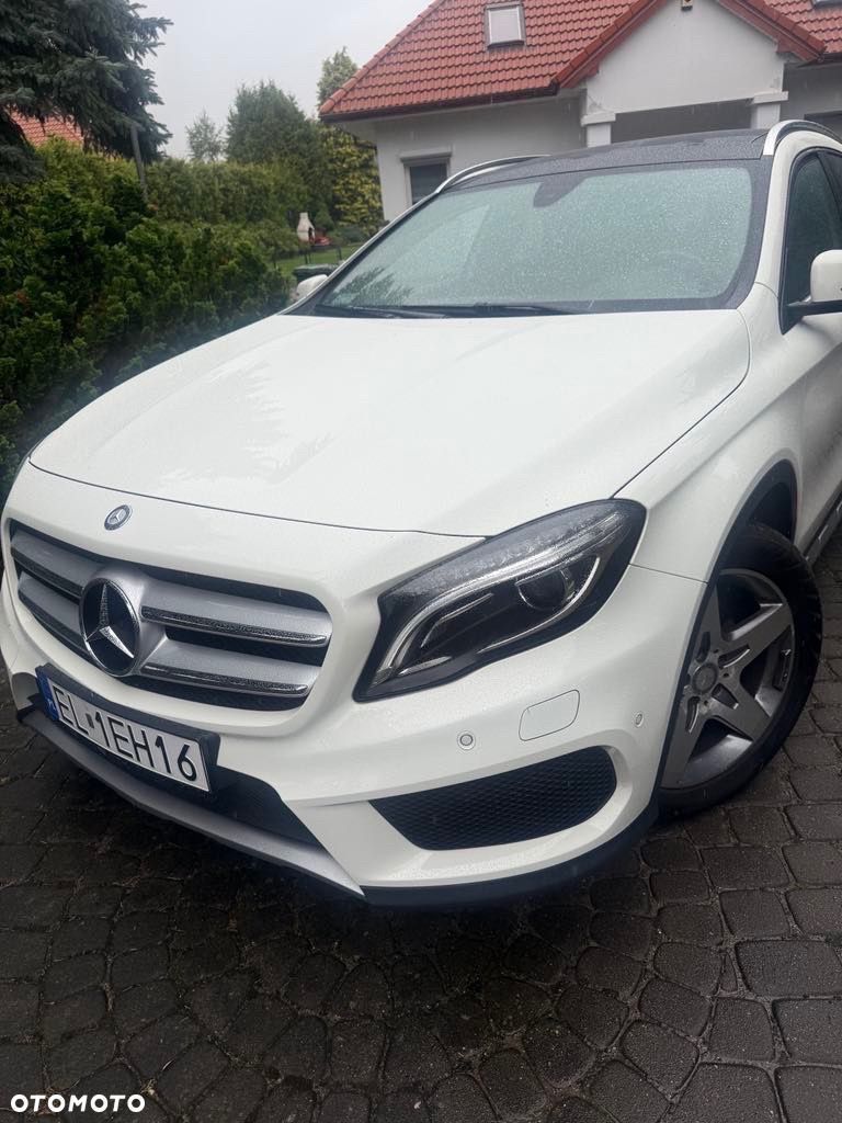 Mercedes-Benz GLA 250 4-Matic - 1