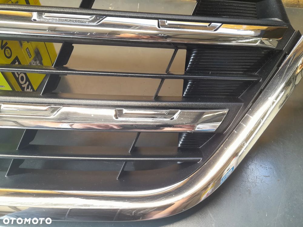 RENAULT TRAFIC III IV LIFT 2021- GRILL ATRAPA ZDERZAKA 623101859R - 6