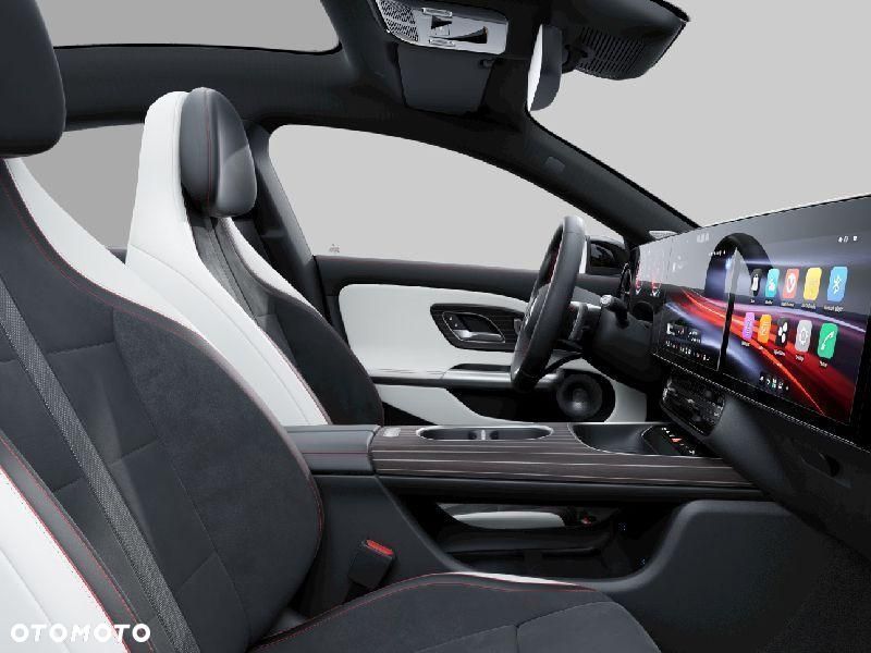 Mercedes-Benz CLA - 6