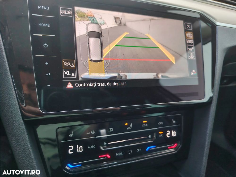Volkswagen Passat 2.0 TDI DSG Highline - 22