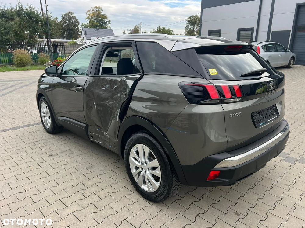 Peugeot 3008 1.5 BlueHDi Active Pack S&S EAT8 - 5