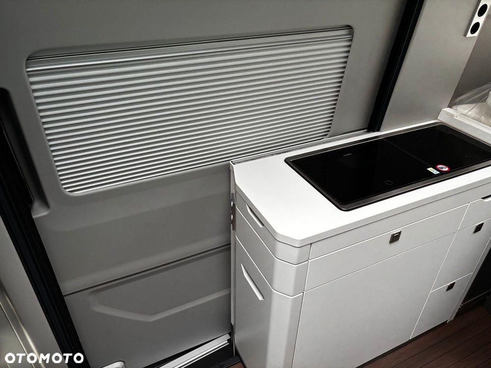 Volkswagen Grand California 600 2.0 TDI 163 KM AUT - 40