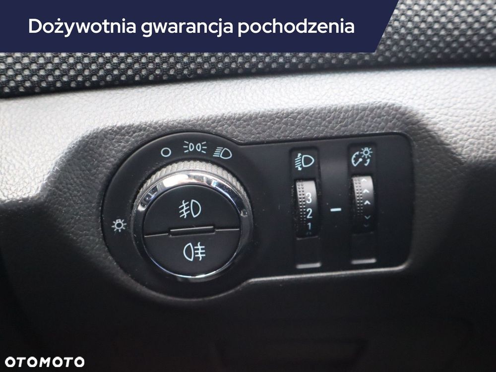 Chevrolet Cruze - 17