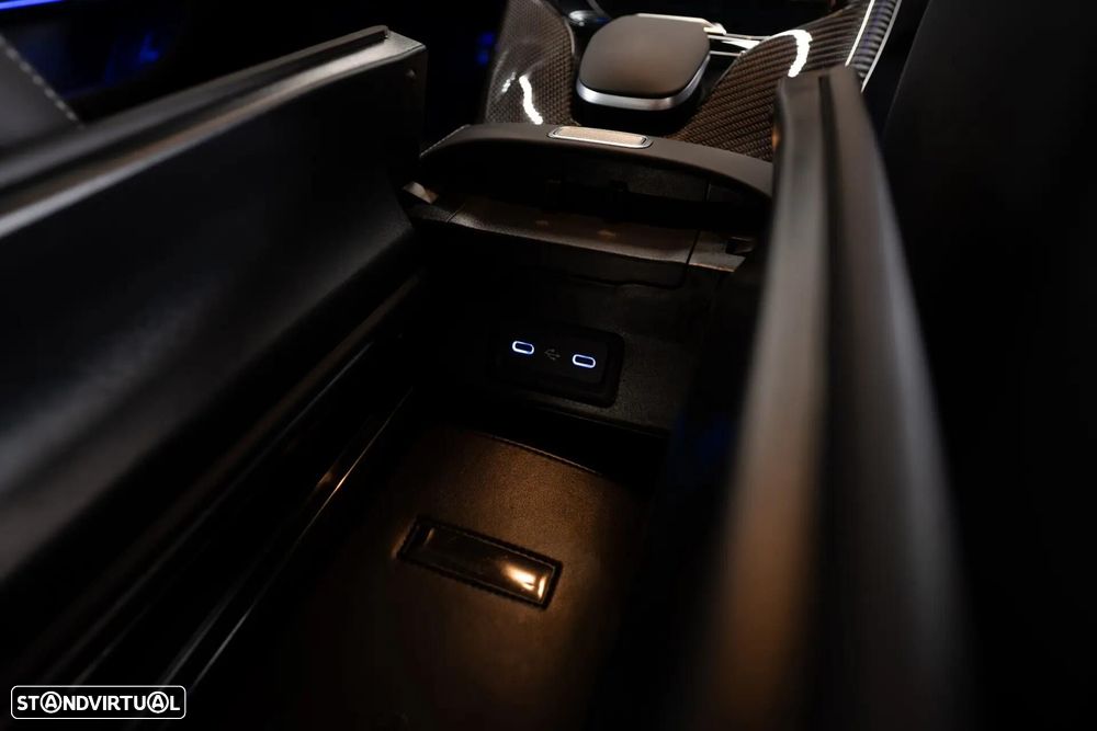 Mercedes-Benz AMG GT 63 PRO 4MATIC+ Speedshift.MCT 9G - 48