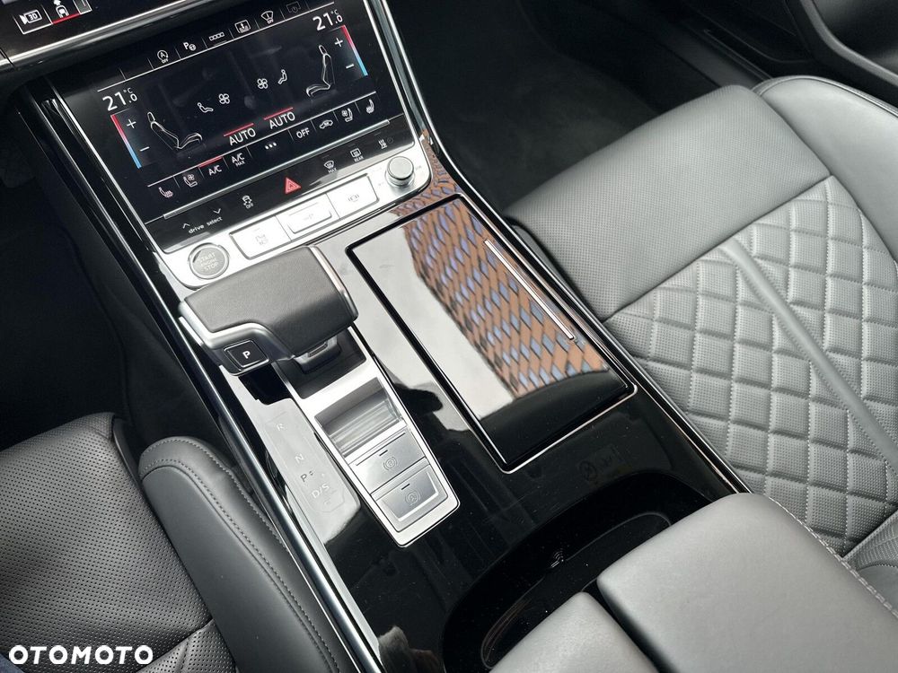 Audi A8 - 14