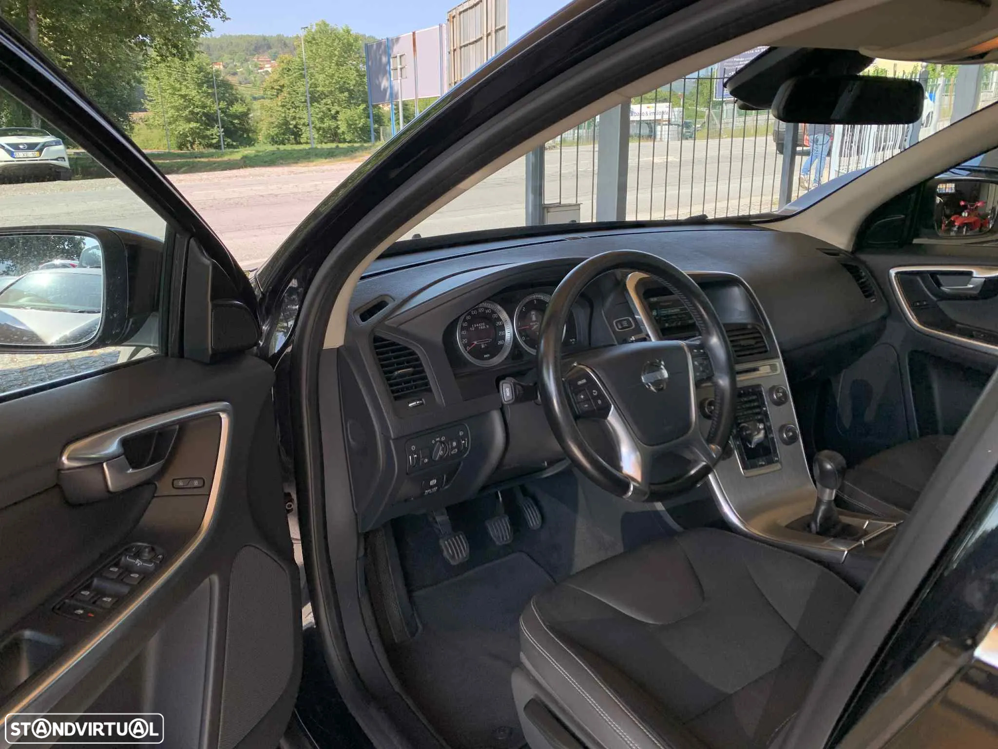 Volvo XC 60 2.0 D3 Drive Momentum Start/Stop - 11
