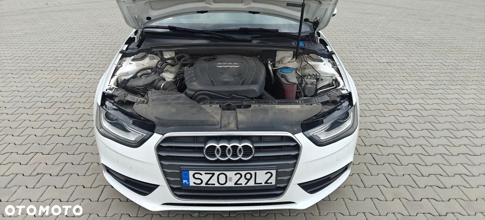 Audi A4 Limousine - 19