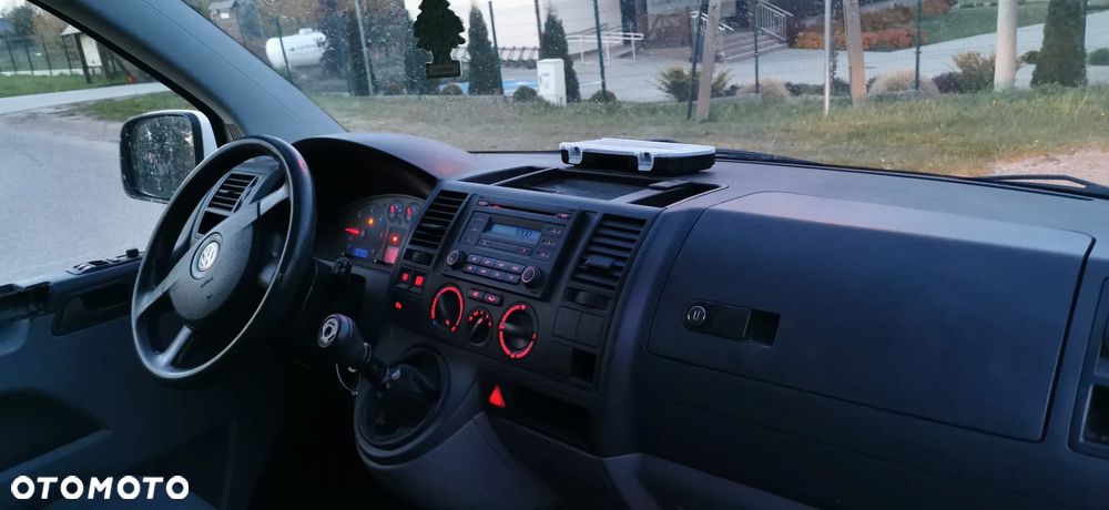 Volkswagen T5 - 4
