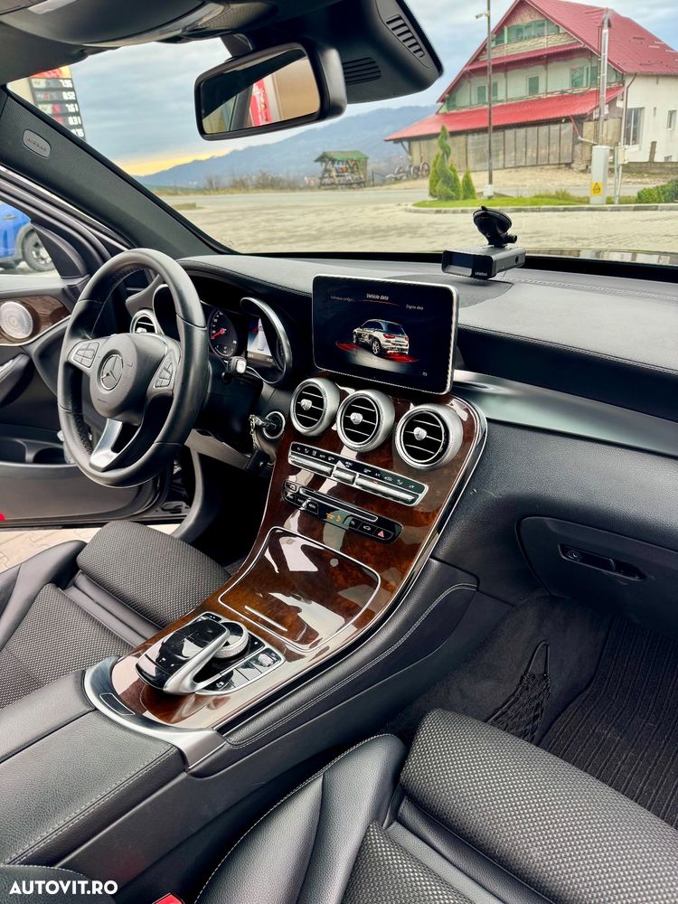 Mercedes-Benz GLC - 3