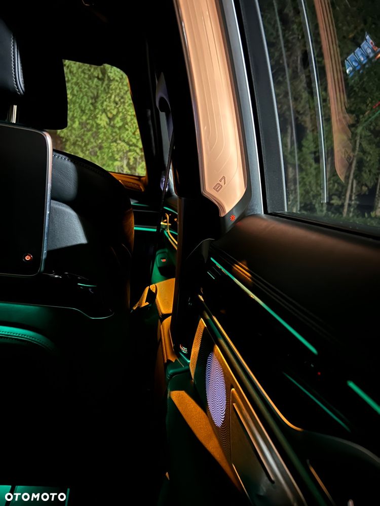 BMW-ALPINA B7 Biturbo - 13