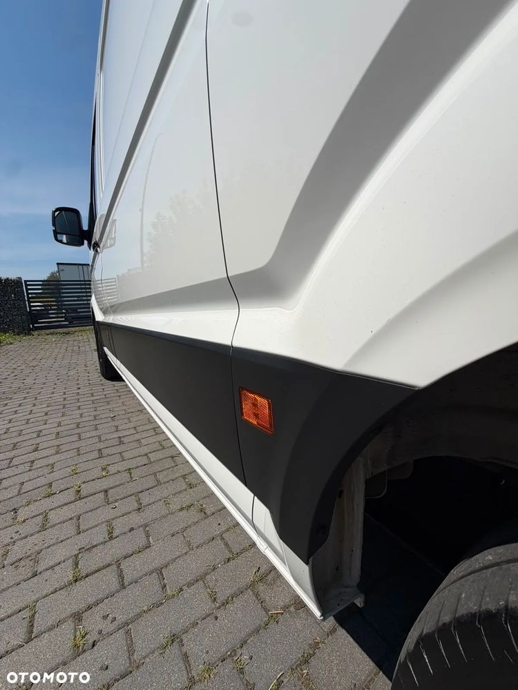 Volkswagen Crafter - 10