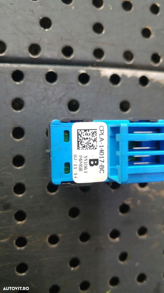 Butoane blocare deblocare usa stanga spate land rover range rover sport 2 l494 cpla14017bc - 2