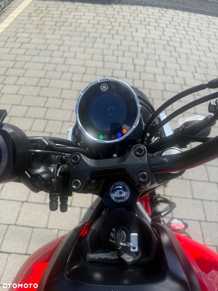 Yamaha XSR - 15