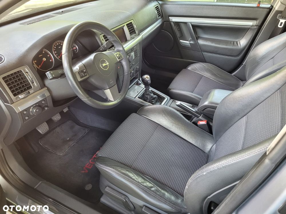 Opel Vectra GTS 1.9 CDTI - 7