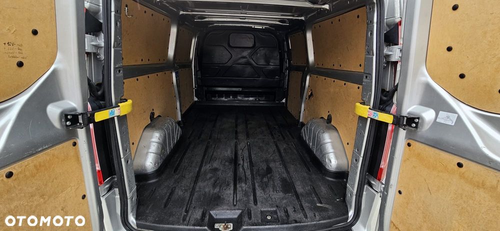 Ford TRANSIT COUSTOM - 8
