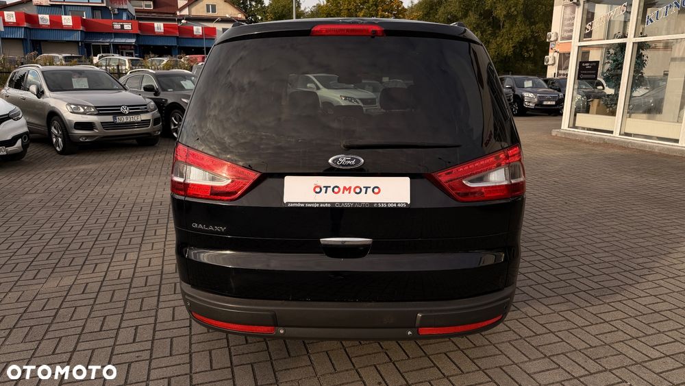 Ford Galaxy 2.2 TDCi DPF Titanium - 19