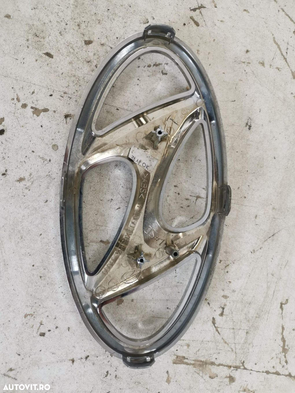 Emblema Grila Centrala Hyundai  Kona 1 2017 2018 2019 Originala In Sta - 4