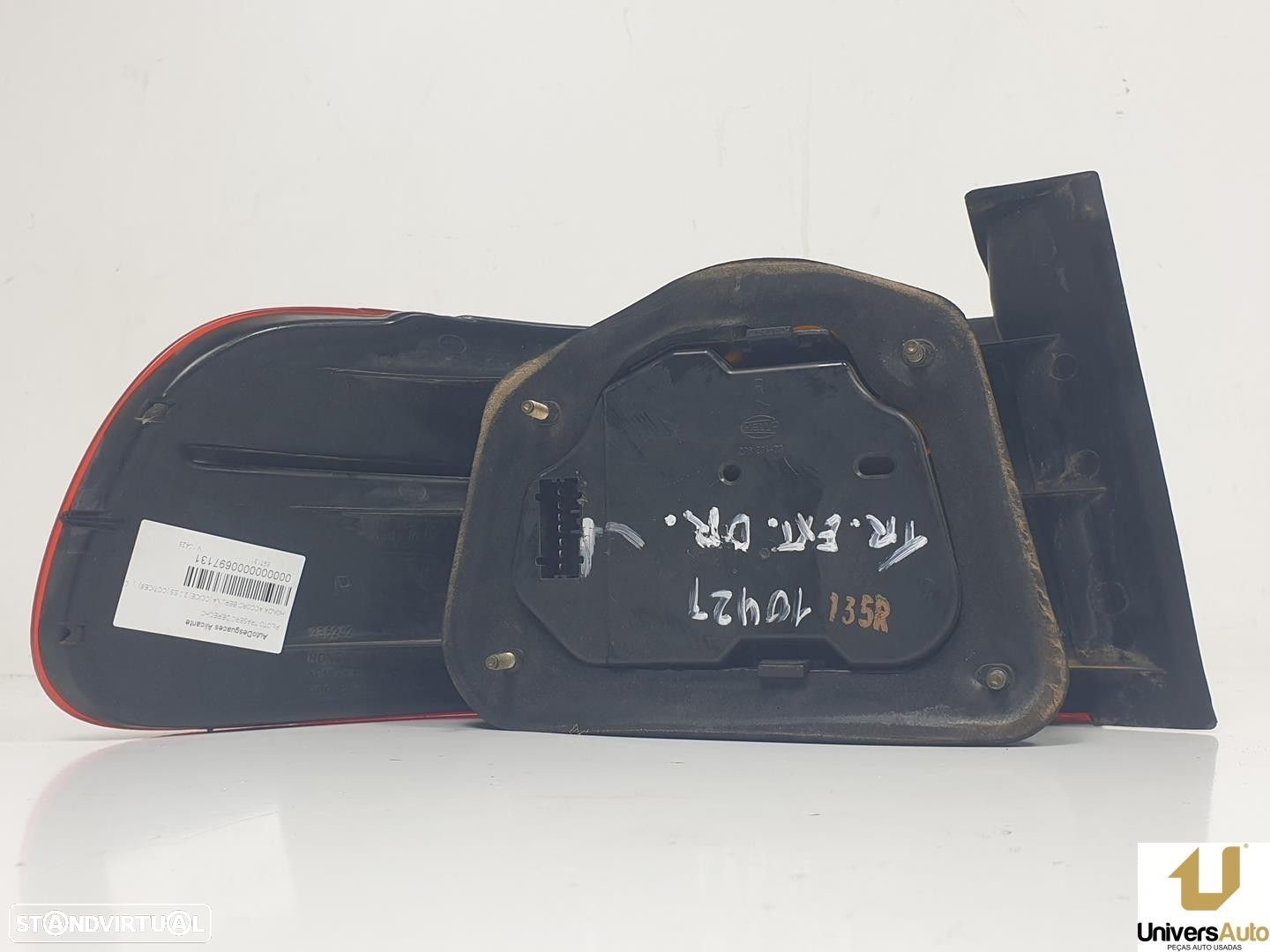 FAROLIM TRASEIRO DIREITO HONDA ACCORD V 1997 -23623400 - 1