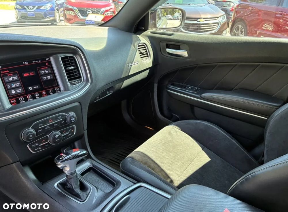 Dodge Charger 3.6 GT - 31