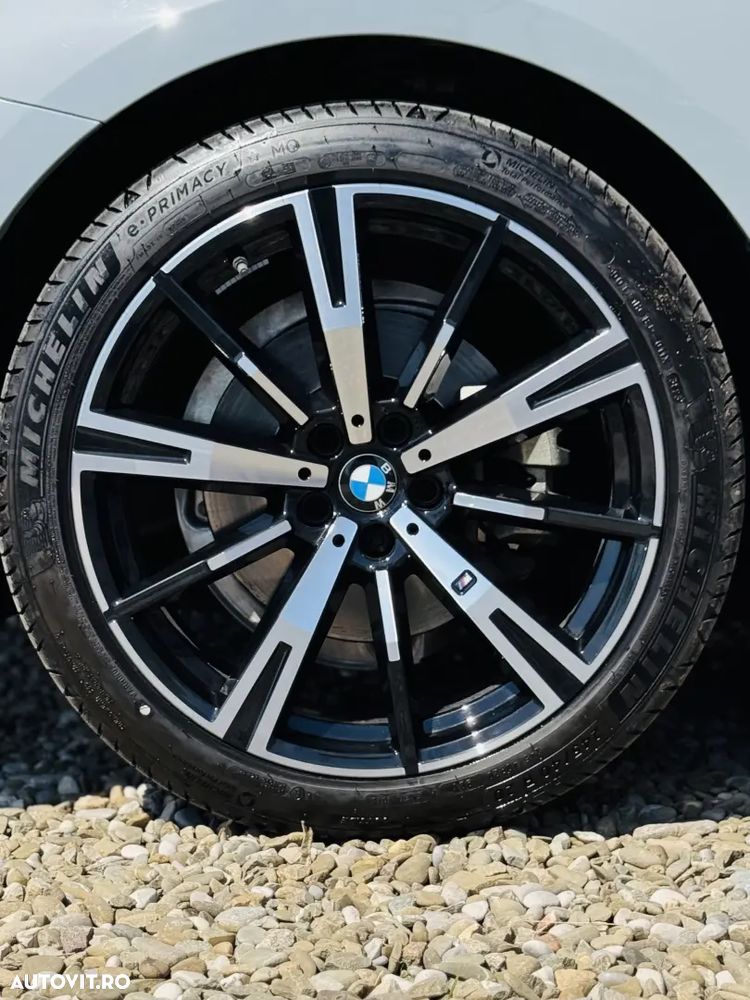 BMW Seria 5 520d xDrive Aut. - 36