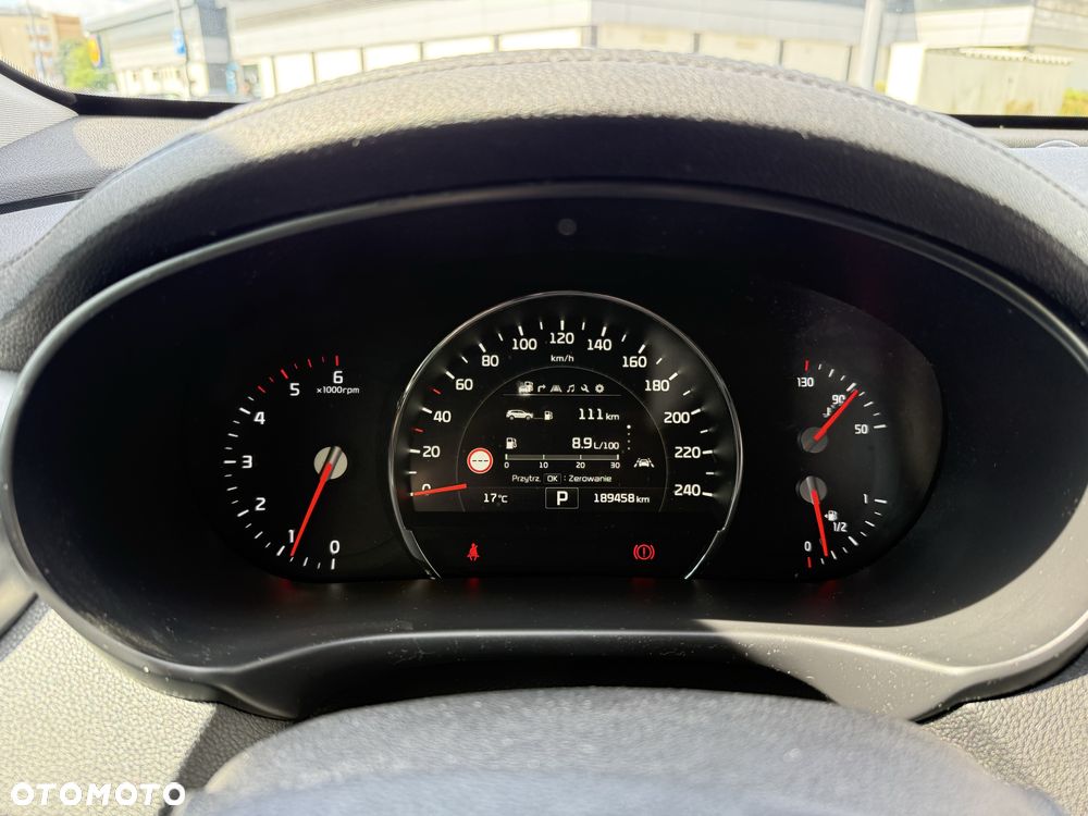 Kia Sorento - 7
