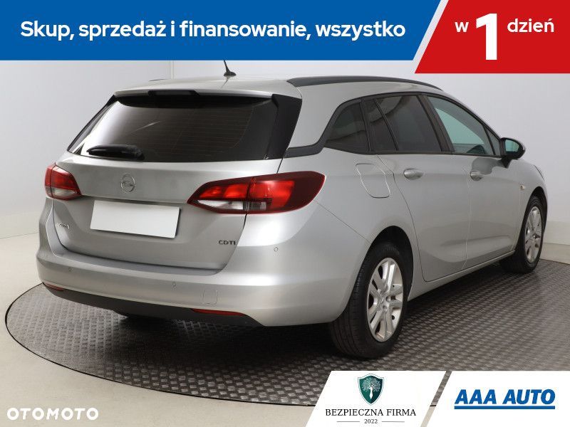 Opel Astra - 7