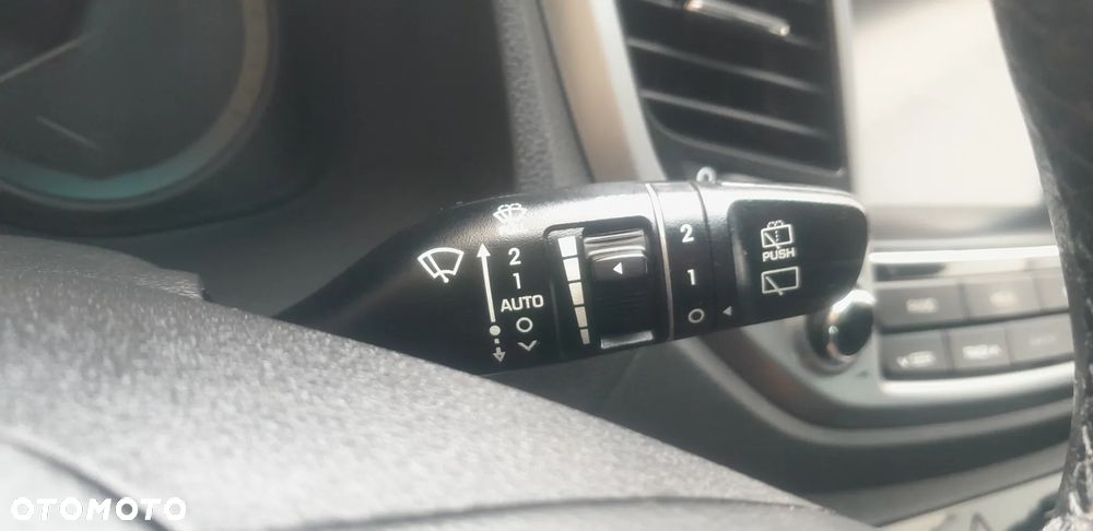 Hyundai Tucson blue 1.7 CRDi 2WD DCT Premium - 31