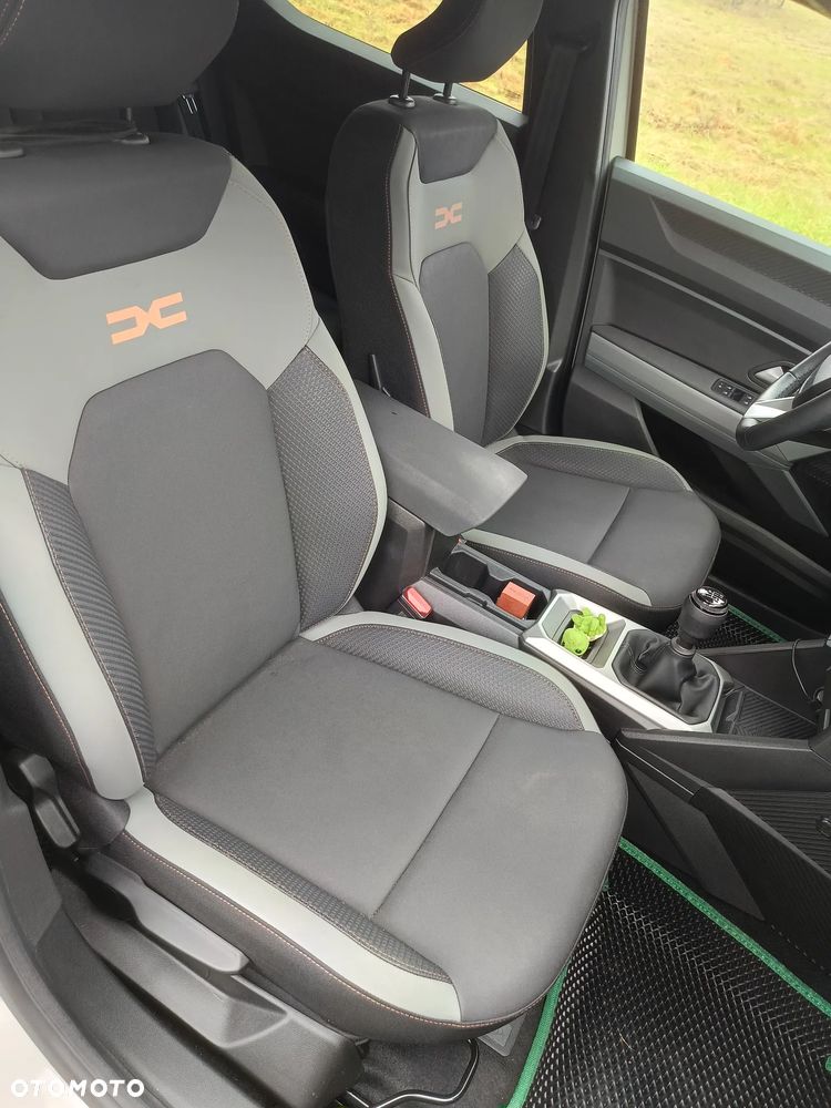 Dacia Duster 1.2 TCe mHEV Extreme - 12