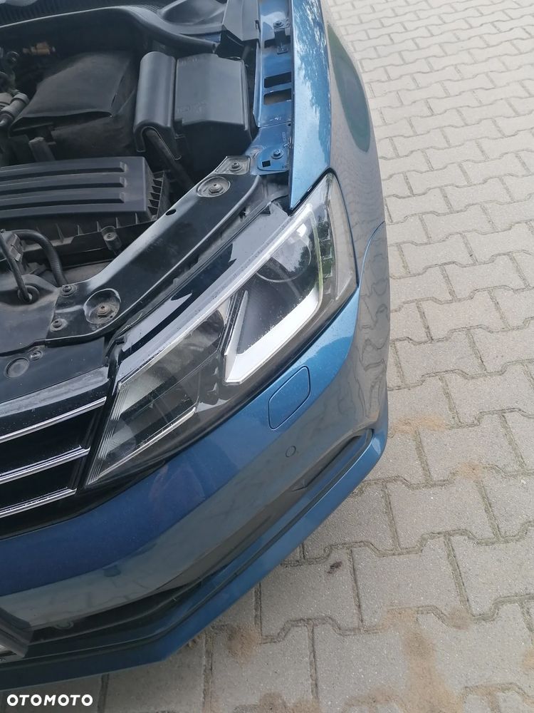 Volkswagen Jetta - 23