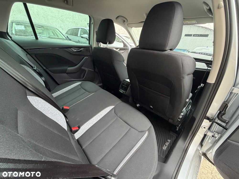 Skoda Scala 1.0 TSI Edition 130 DSG - 26
