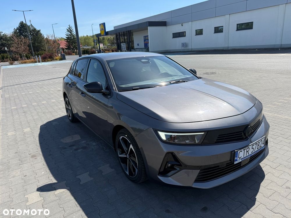 Opel Astra 1.2 Turbo Automatik GS - 3