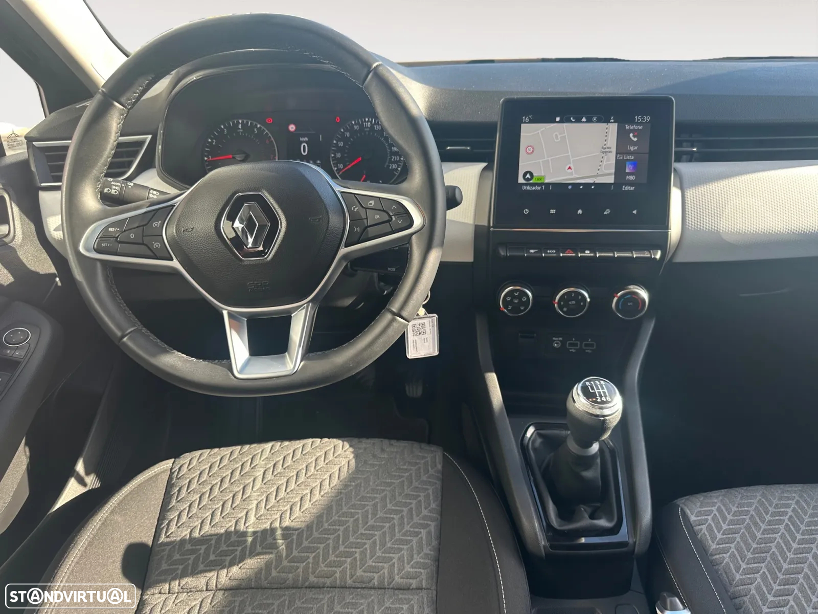 Renault Clio 1.0 TCe Evolution - 10