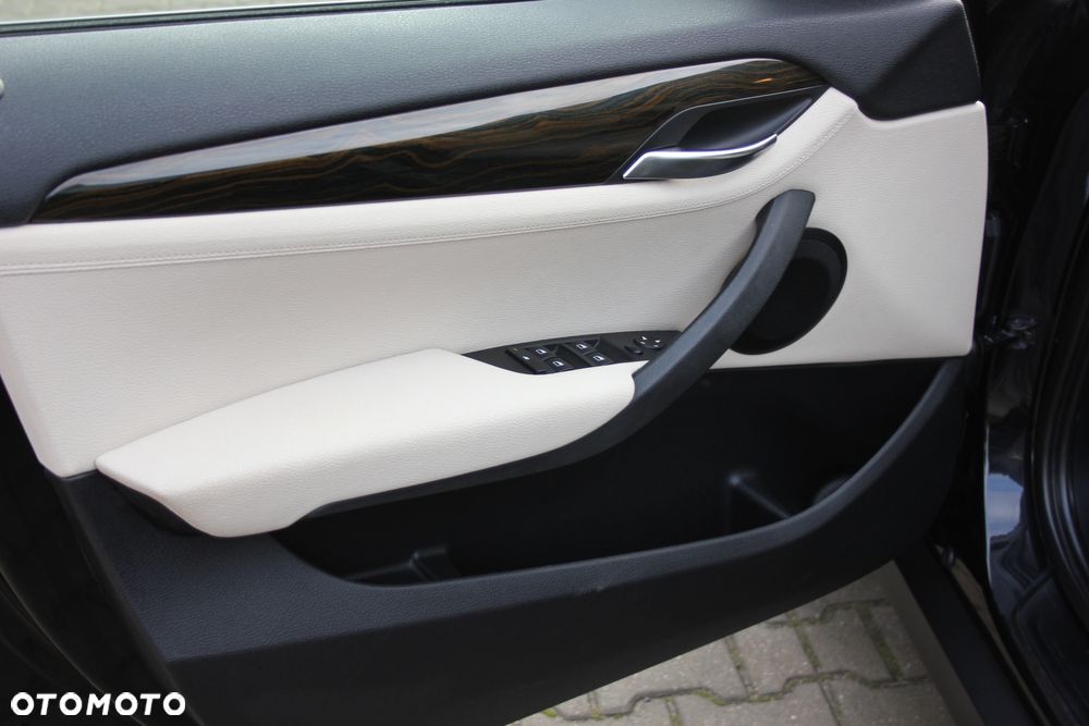 BMW X1 xDrive23d - 23