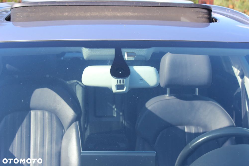 Audi A6 Avant 3.0 TDI quattro S tronic - 32