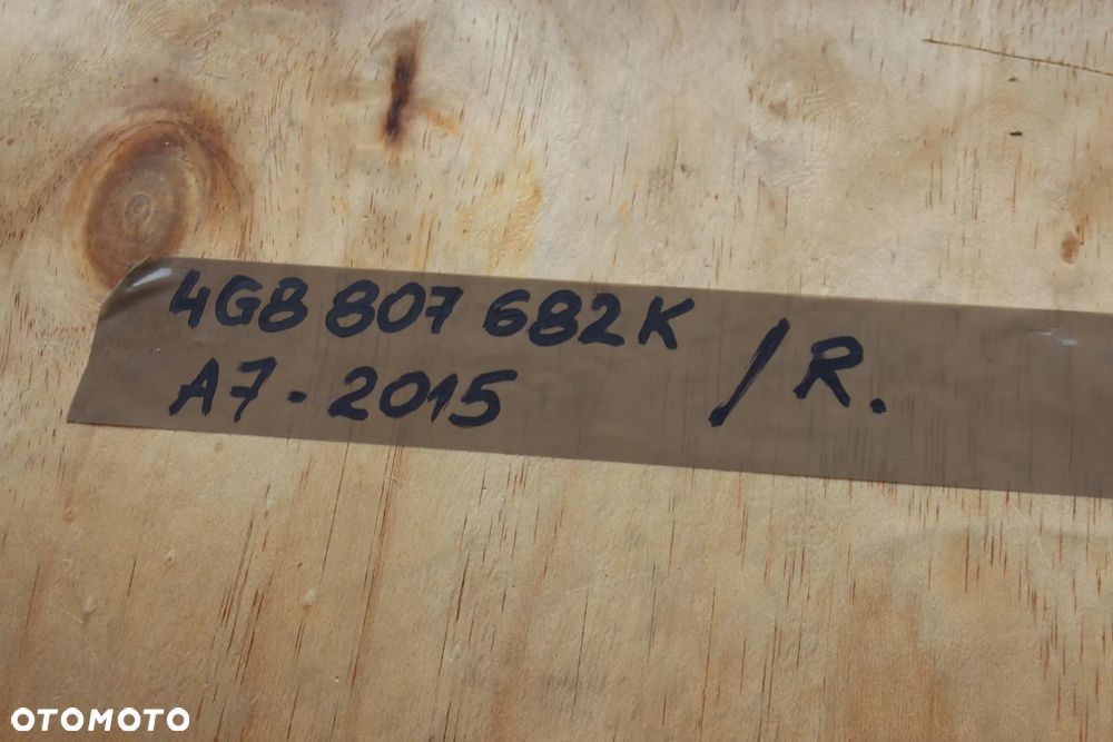 KRATKA ZDERZAKA PRAWA AUDI A7 C7 LIFT S LINE 4G8807682K 2015 - 12