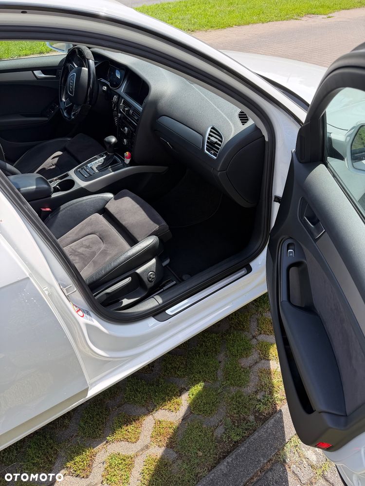 Audi A4 Limousine - 10