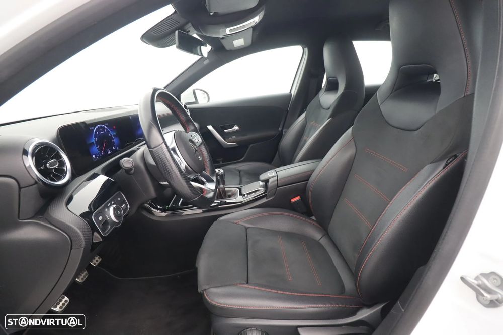 Mercedes-Benz A 160 AMG Line - 15