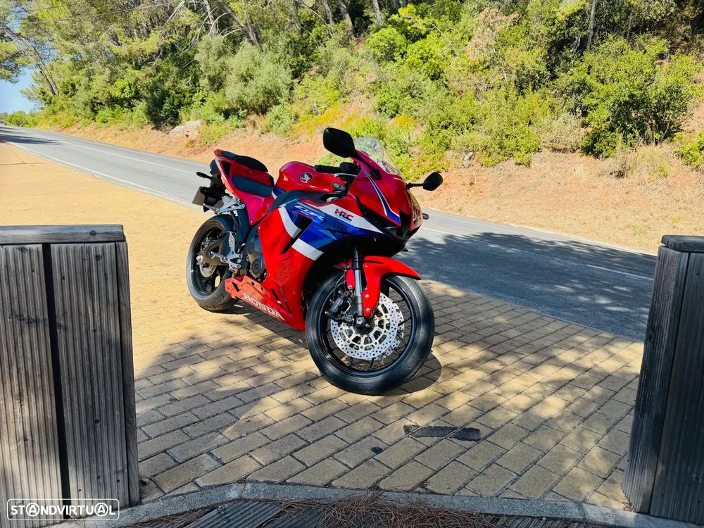 Honda CBR CBR600RR PC69 - 1