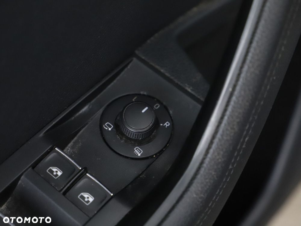 Skoda Superb 2.0 TDI SCR L&K - 11