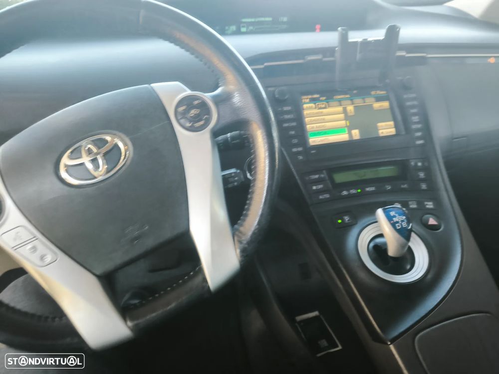 Toyota Prius 1.8 Premium+GPS - 5