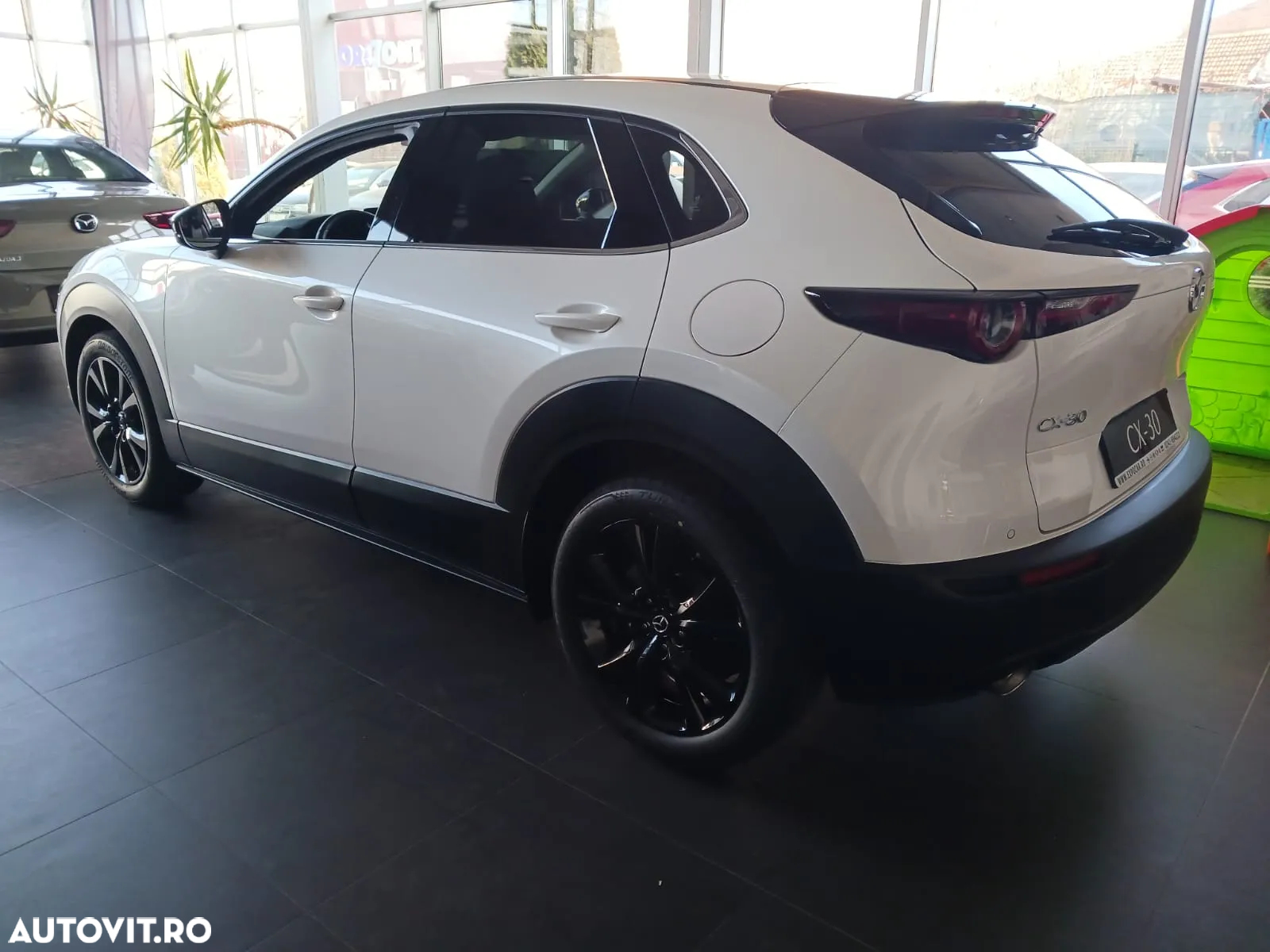 Mazda CX-30 e-SKYACTIV X186 AT MHEV Homura - 4