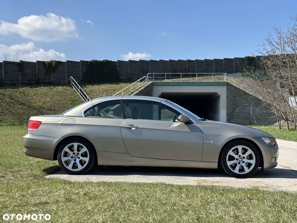 BMW Seria 3 325d DPF - 4