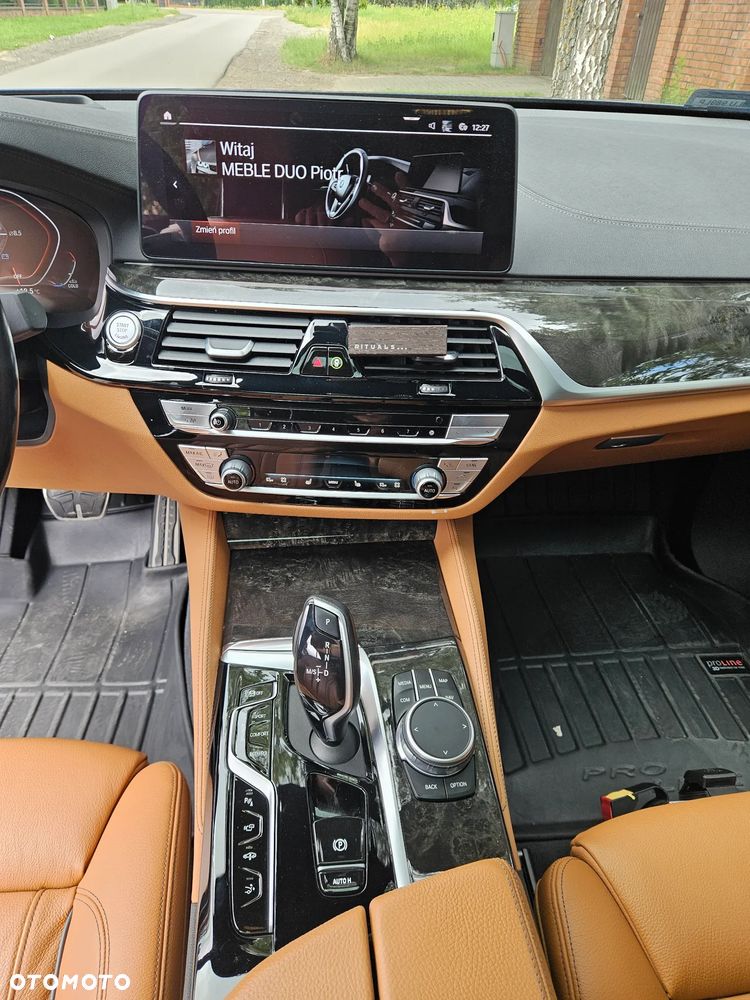 BMW 6GT - 18